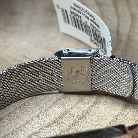 NWT Skagen Stainless Steel Silver Hagen Lille 3 Hand Mesh Rectangular Watch - Picture 4 of 6